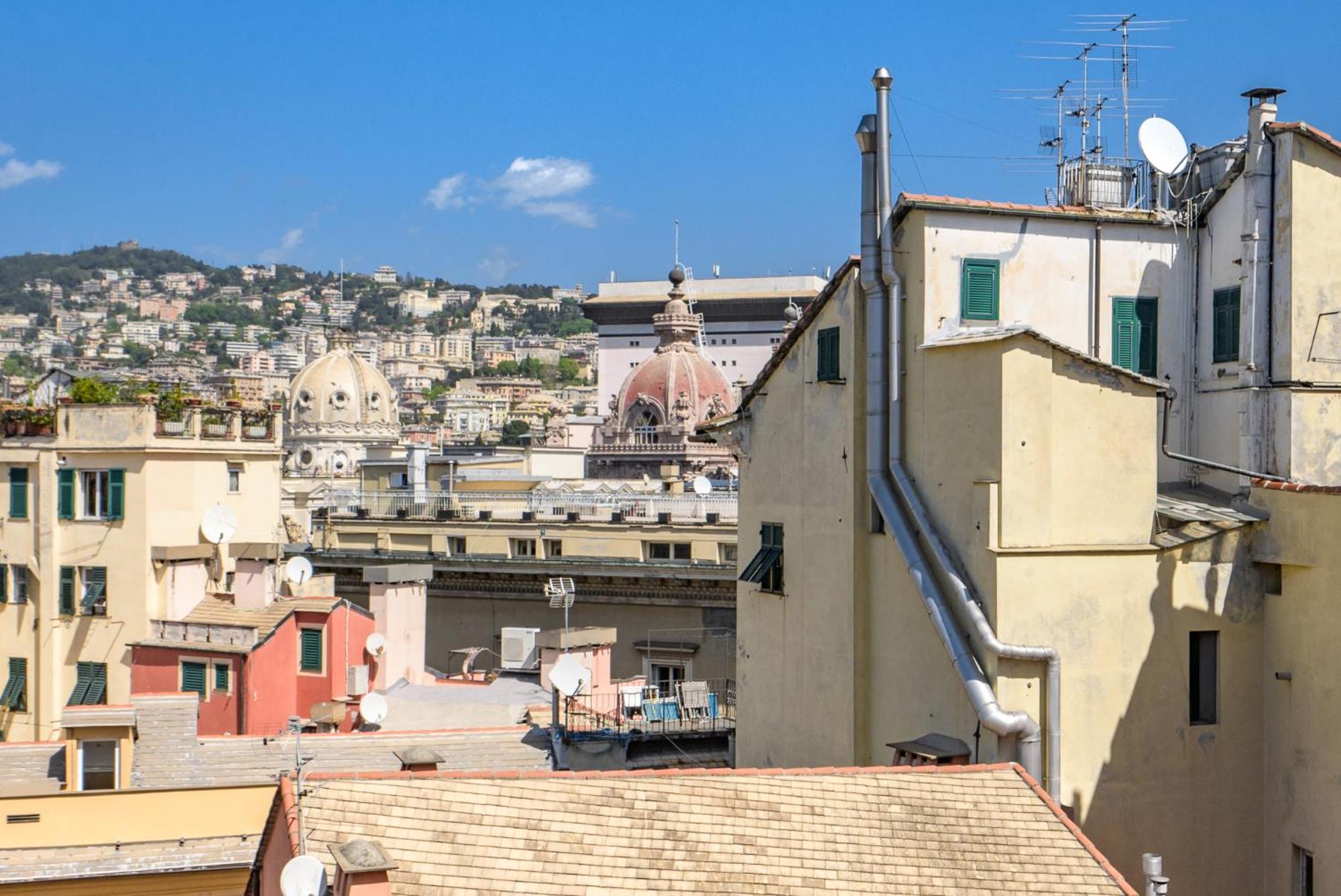 Dalle Torri Di Porta Soprana - Genovainrelax Extérieur photo